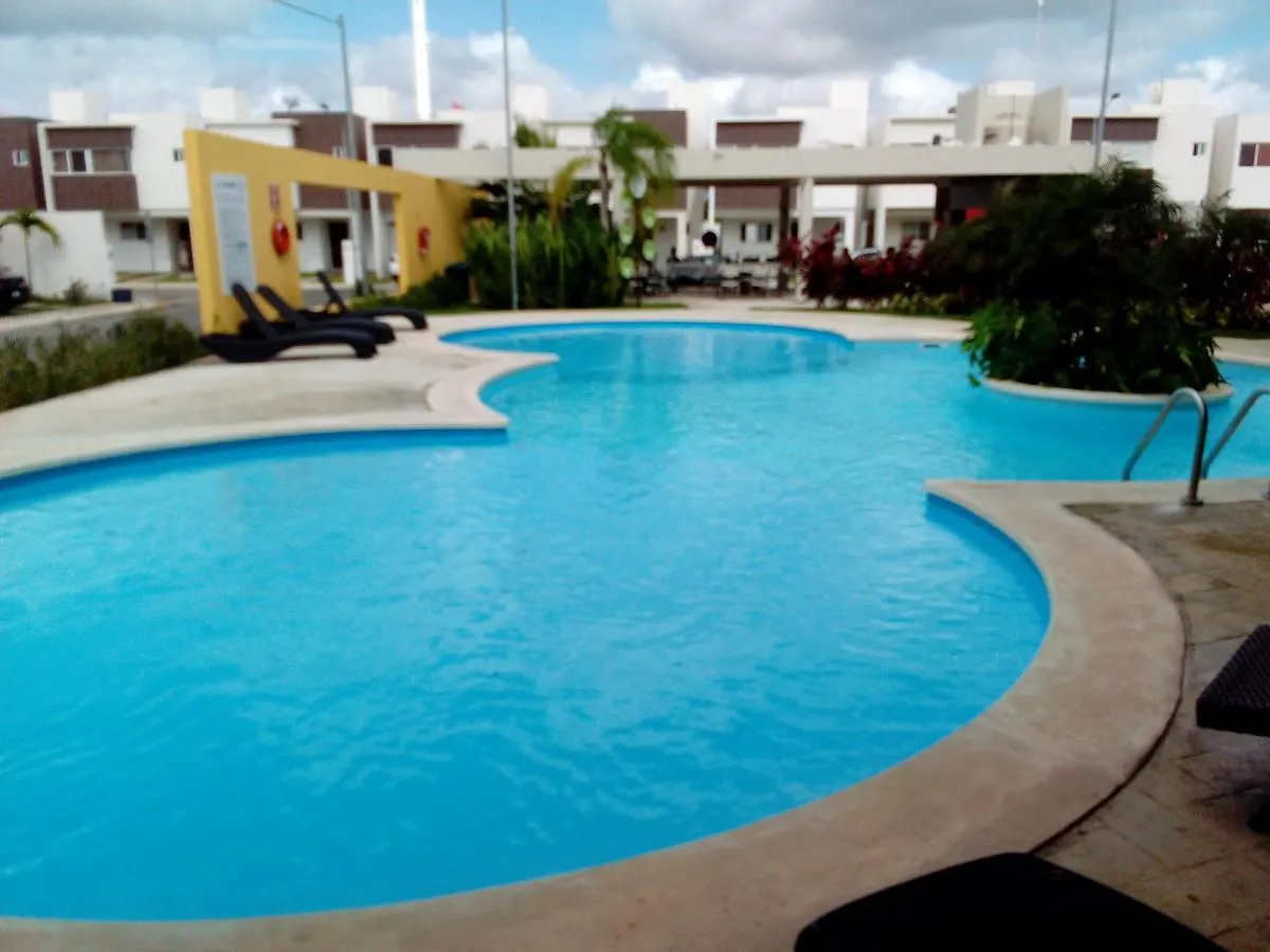 فندق Riviera Mayaفي  Residencial Los Olivos بيت للعطل