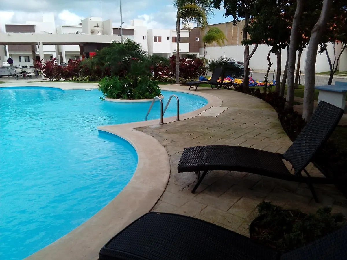 فندق Riviera Mayaفي  Residencial Los Olivos بيت للعطل